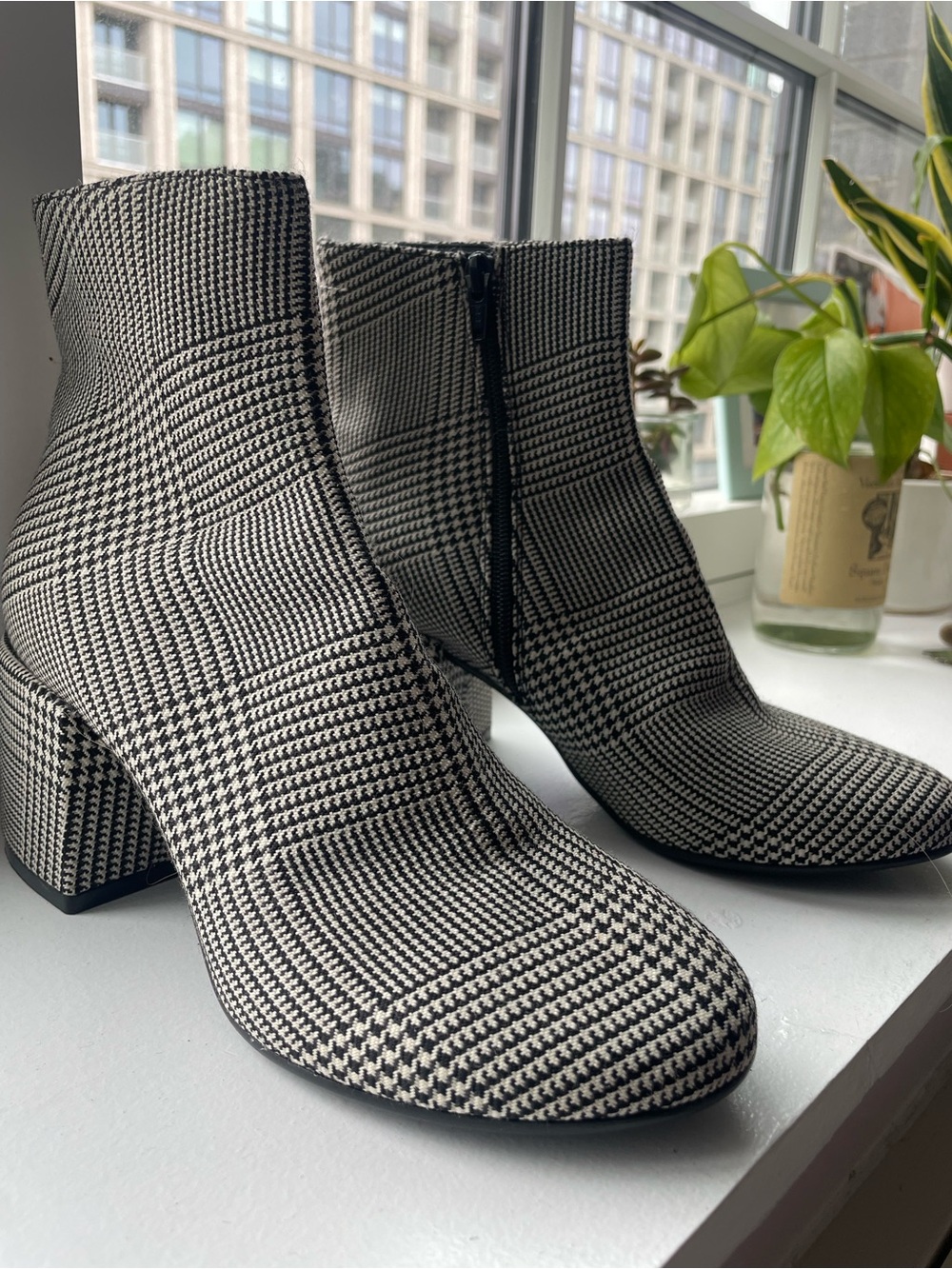 Maison Margiela Paris. MM6 Glen Check Plaid Print Ankle Boots White Black